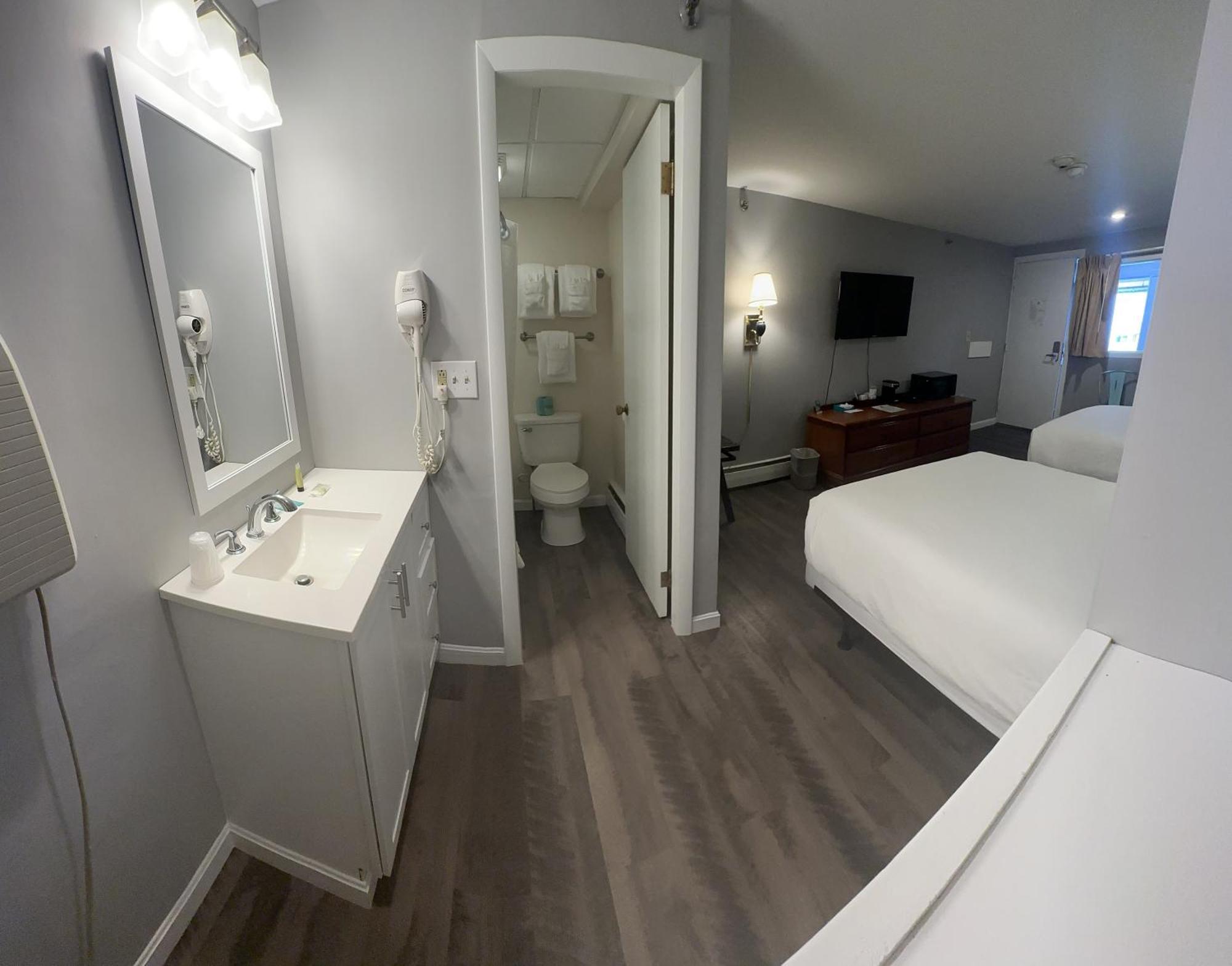 Aparthotel Trade Winds On The Bay Rockland Exterior foto